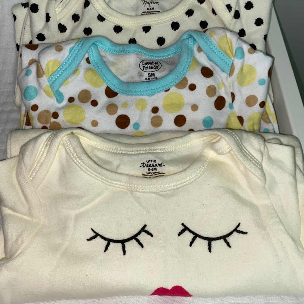 Infant Babygirl Sleep wear 0-6 months